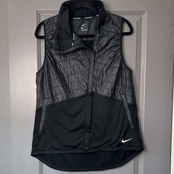 Nike Jackets & Blazers - Nike Women's Black Running Vest